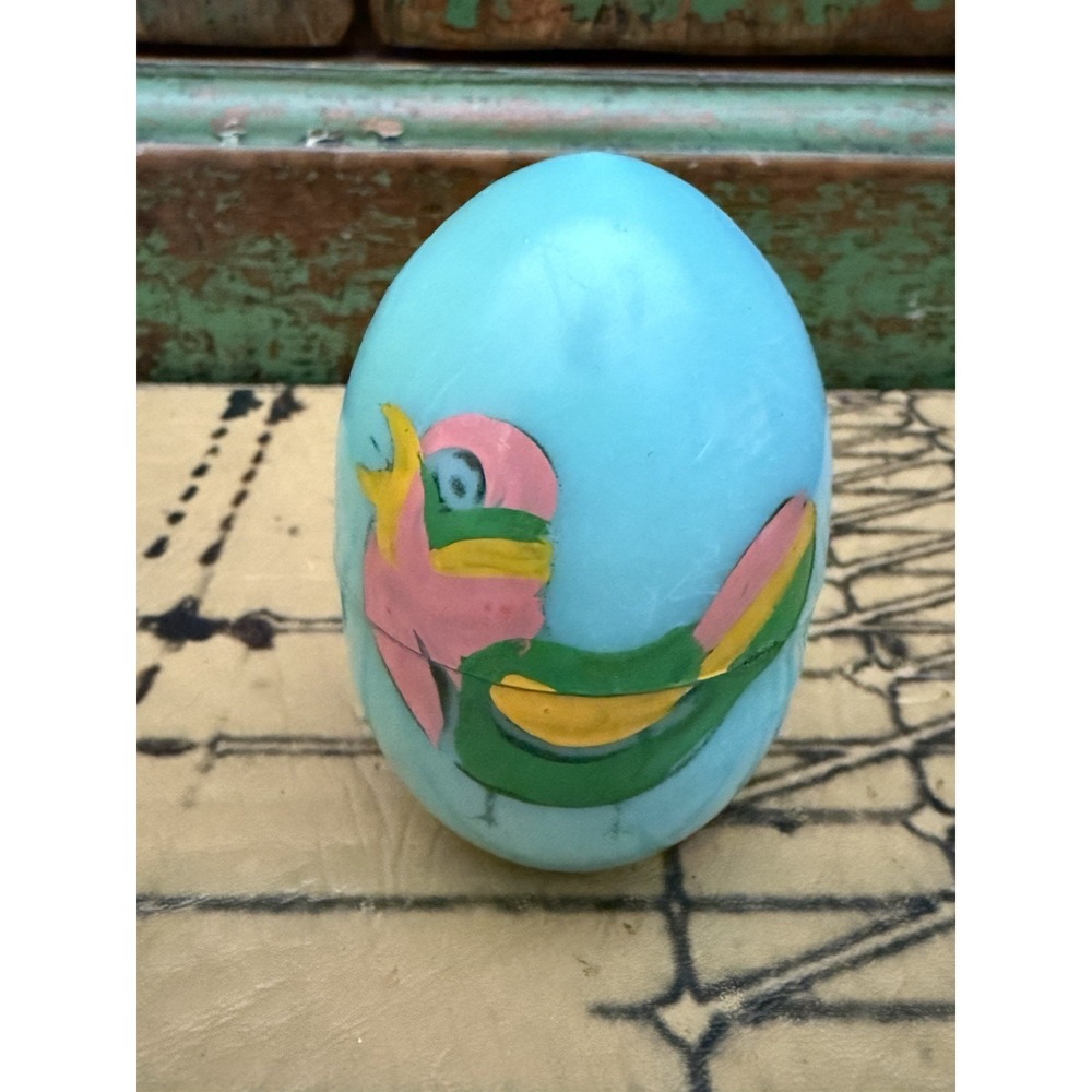 Shackman‎ Kids Toy Novelty Plastic Easter Container Egg w/Tiny Gnome Figures